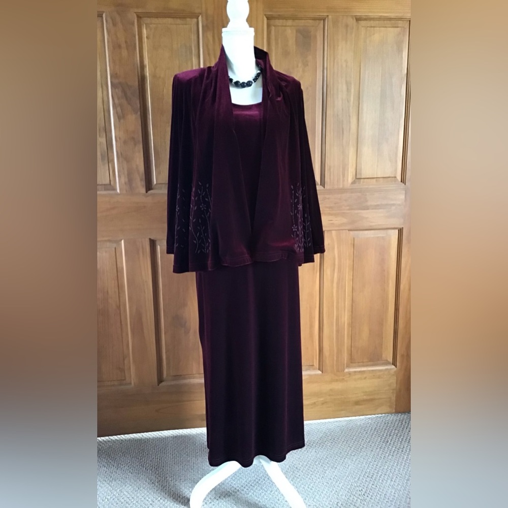 Elegant long velvet wine dress with sequined swing jacket Coldwater Creek Sz 6-8